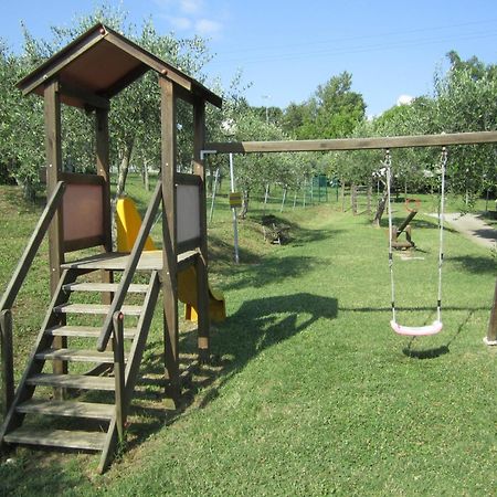 Garden Village San Marino Esterno foto