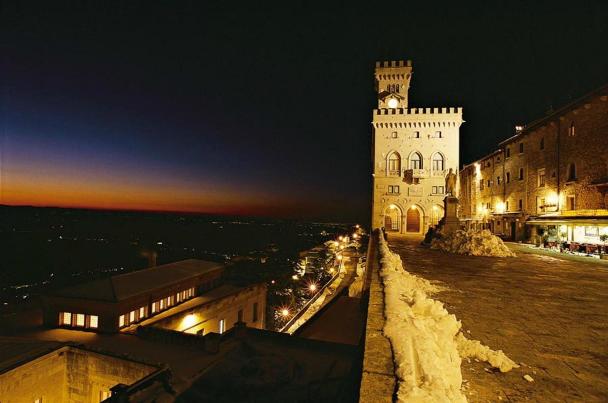 Garden Village San Marino Esterno foto